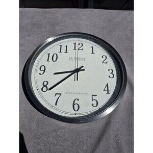 WT-3126 La Crosse Technology 12" Atomic Analog Wall Clock Radio  Contred Silver